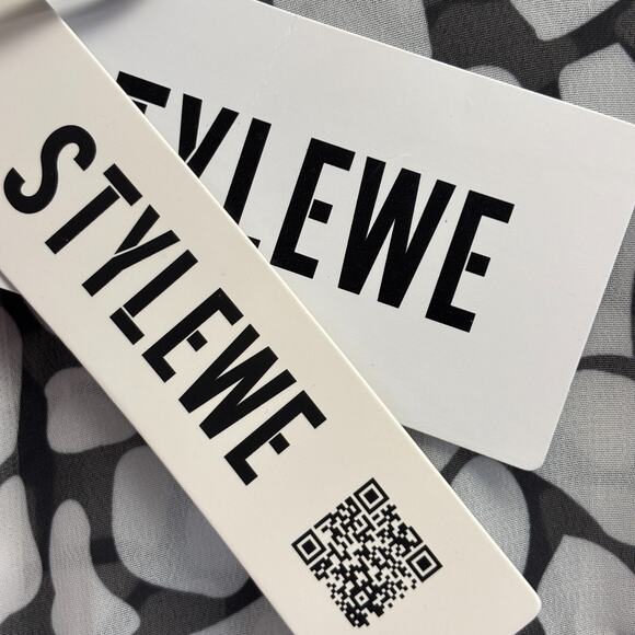 Misslook Women's Unique Artsy Maxi Dress Size S Quiet Luxury Old Money Chic NWT - Picture 4 of 10